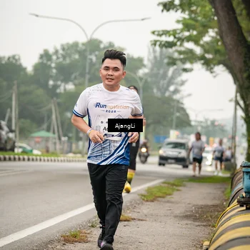 Runner Photo 8850528