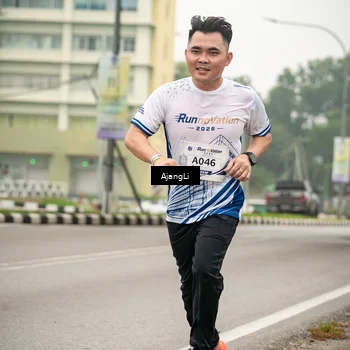 Runner Photo 8850533