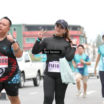 Runner Photo 8850544