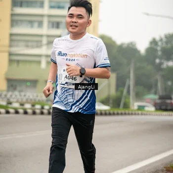Runner Photo 8850566