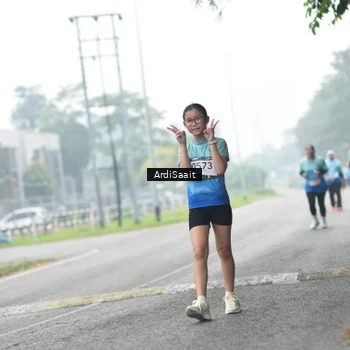 Runner Photo 8850572