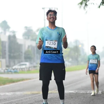 Runner Photo 8850589