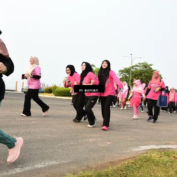 Runner Photo 8850637
