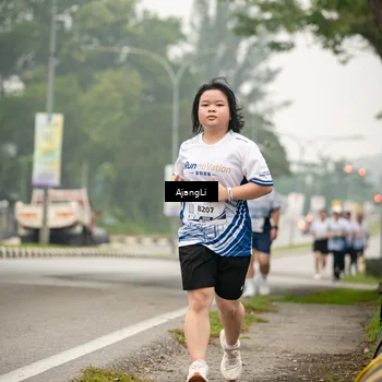 Runner Photo 8850686