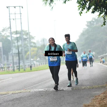 Runner Photo 8850733