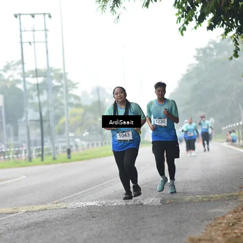 Runner Photo 8850764