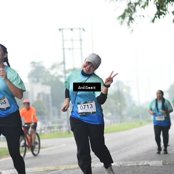 Runner Photo 8850795