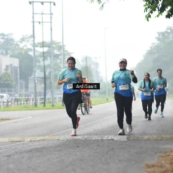 Runner Photo 8850917
