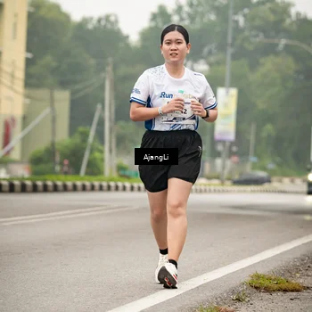 Runner Photo 8851001