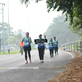Runner Photo 8851067