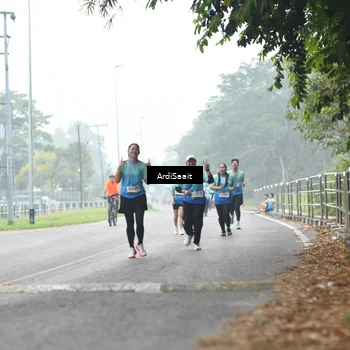 Runner Photo 8851123