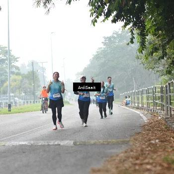 Runner Photo 8851138