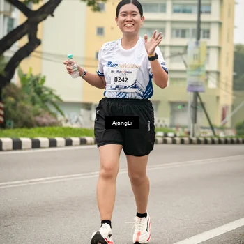 Runner Photo 8851148