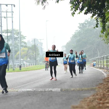 Runner Photo 8851163