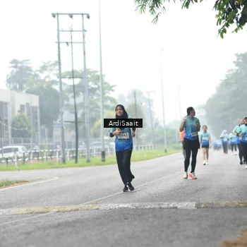 Runner Photo 8851201
