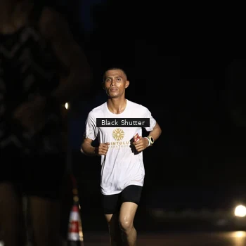 Runner Photo 8851224