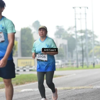 Runner Photo 8851294