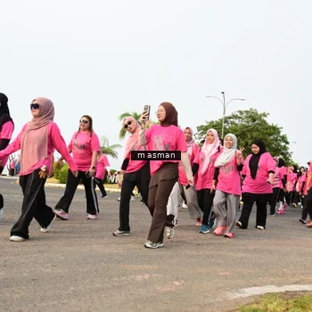 Runner Photo 8851335