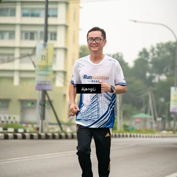 Runner Photo 8851341