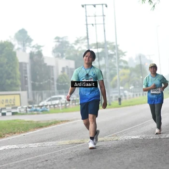 Runner Photo 8851351