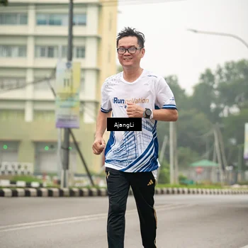 Runner Photo 8851358