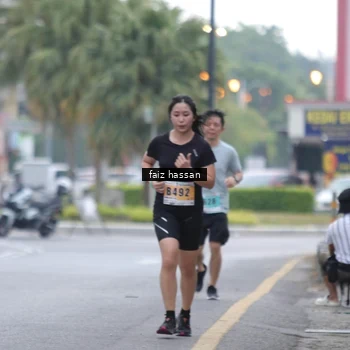 Runner Photo 8851363