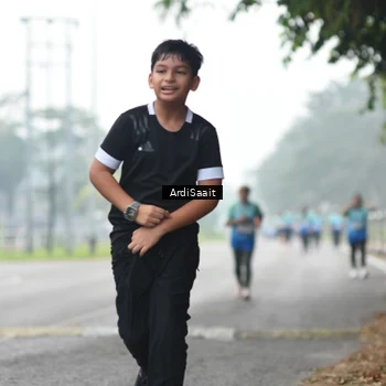 Runner Photo 8851378
