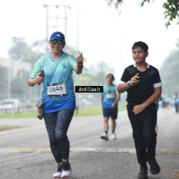Runner Photo 8851406