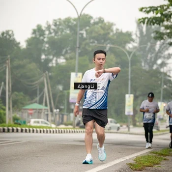 Runner Photo 8851426