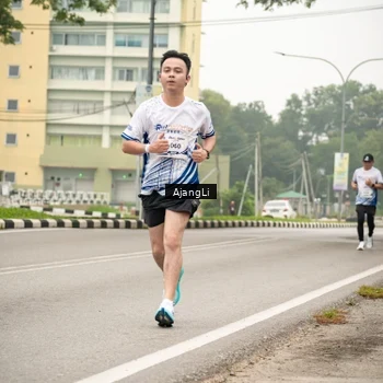 Runner Photo 8851429