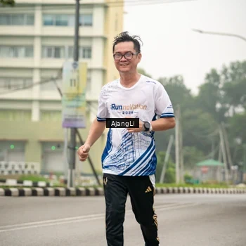 Runner Photo 8851437