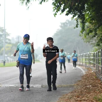 Runner Photo 8851442