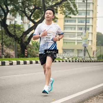 Runner Photo 8851445
