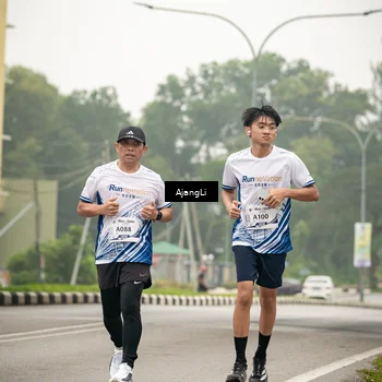 Runner Photo 8851465