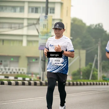Runner Photo 8851469