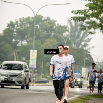 Runner Photo 8851595