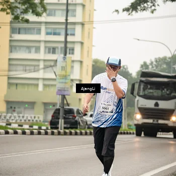 Runner Photo 8851609