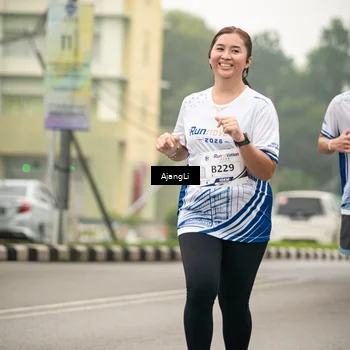 Runner Photo 8851899