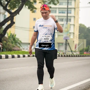 Runner Photo 8852026