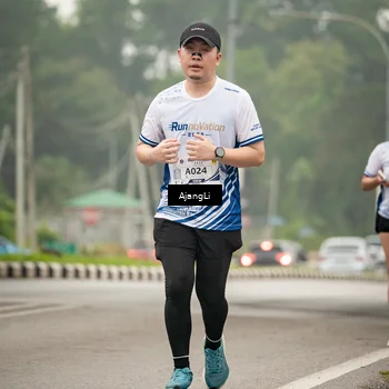 Runner Photo 8852054