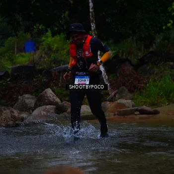 Runner Photo 8852116