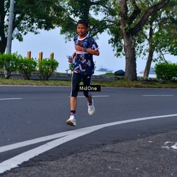 Runner Photo 8852226