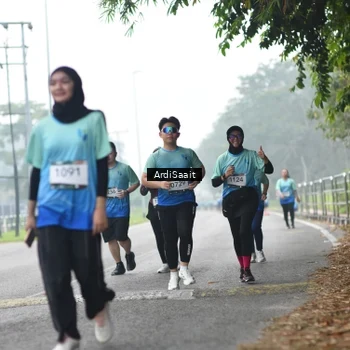 Runner Photo 8852257