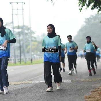 Runner Photo 8852271