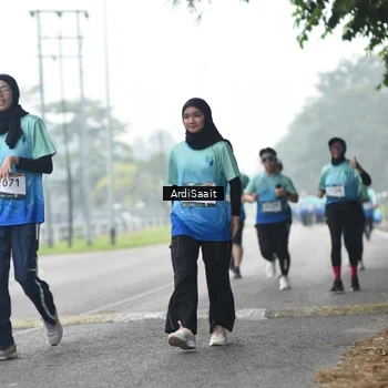 Runner Photo 8852272