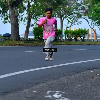Runner Photo 8852342