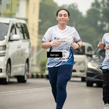 Runner Photo 8852375