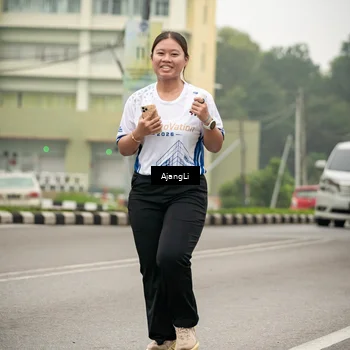 Runner Photo 8852382