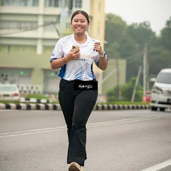 Runner Photo 8852384