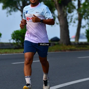 Runner Photo 8852494
